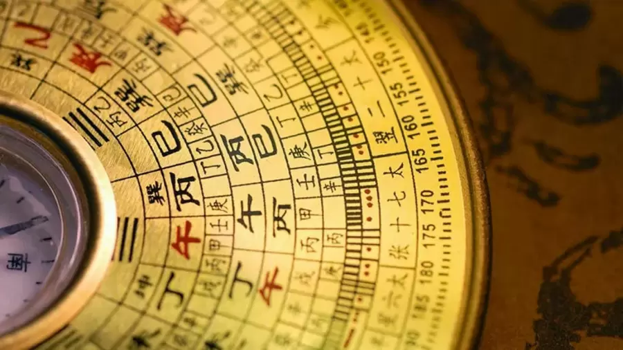 tuoi giap ty nam 1984 thuoc menh gi hop mau gi tuoi con gi dK45