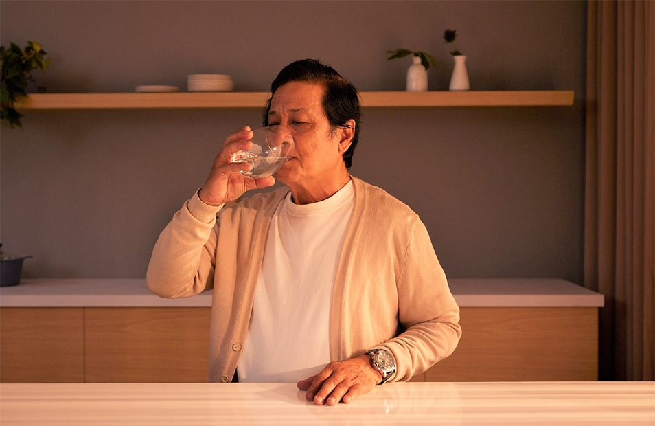 7 Công dụng dễ thấy của việc uống nước tinh khiết đối với cơ thể