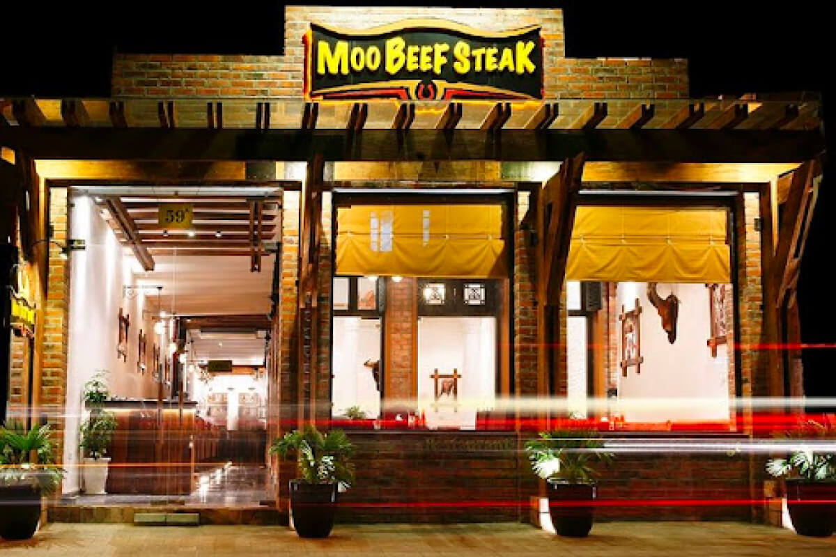 Nhà hàng bò Moo Beefsteak