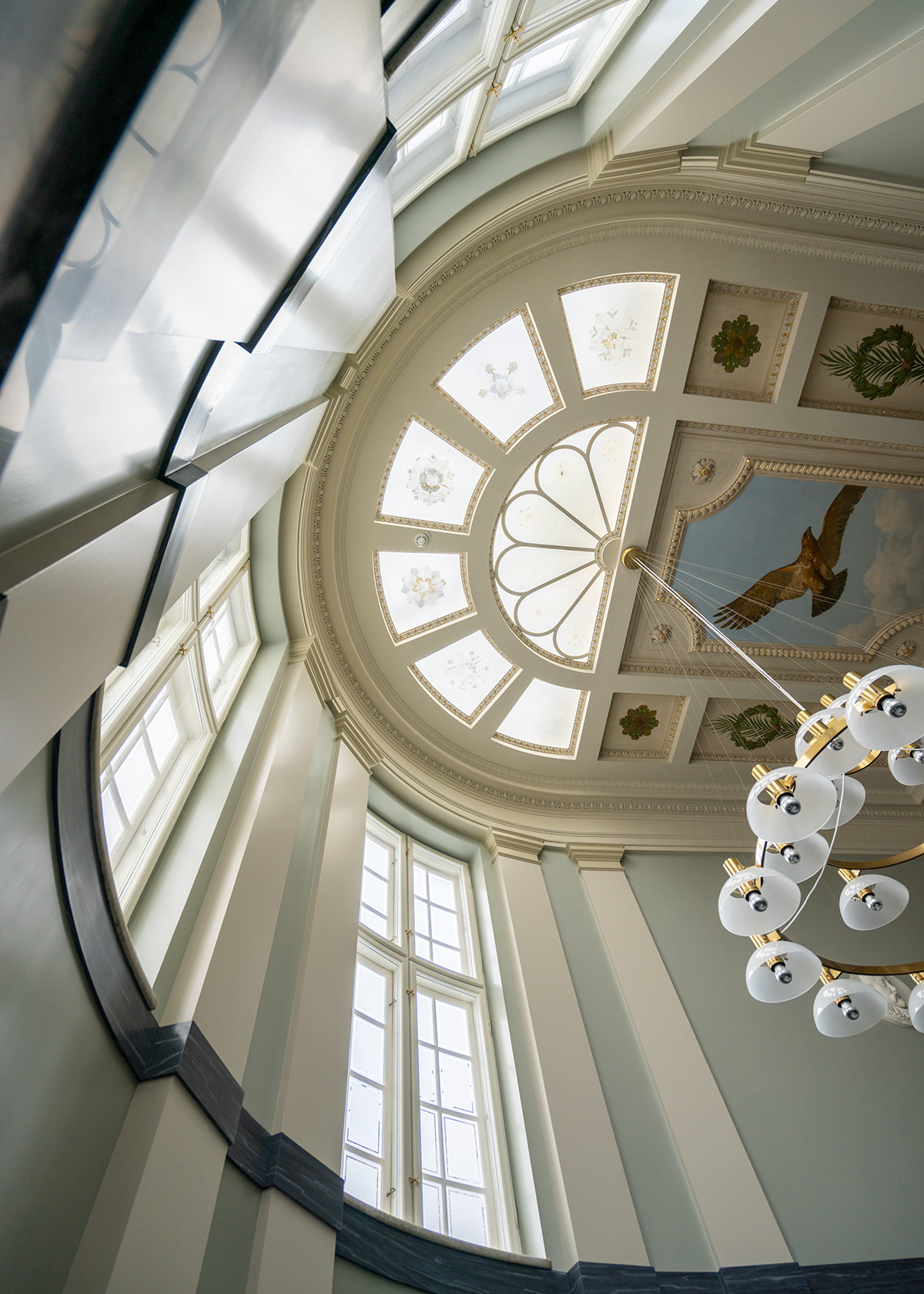 Phong cách Renaissance luôn đề cao nguyên tắc đối xứng và sự cân đối trong việc sắp xếp không gian