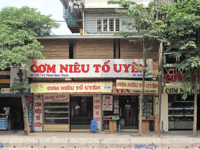 địa điểm ăn ngon hà nội cơm niêu tố uyên