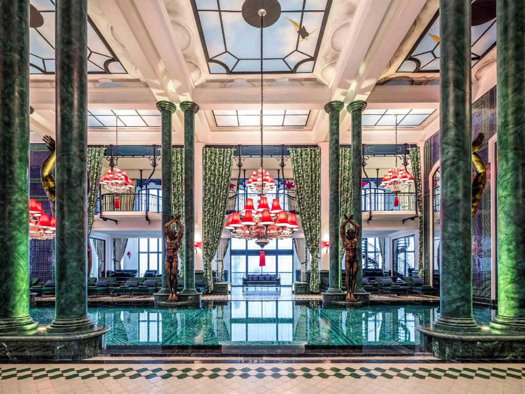 khách sạn de la coupole