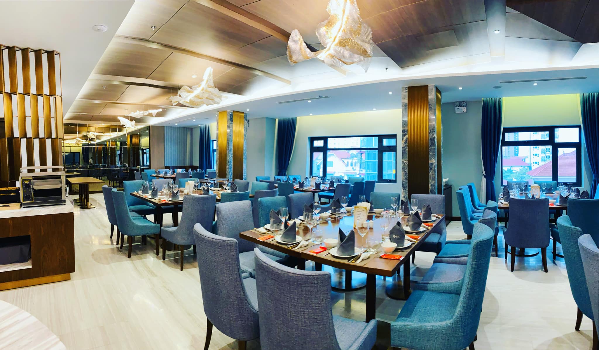 Nhà Hàng Cua Vàng Hạ Long Nhà Hàng Cua Vàng Hạ Long