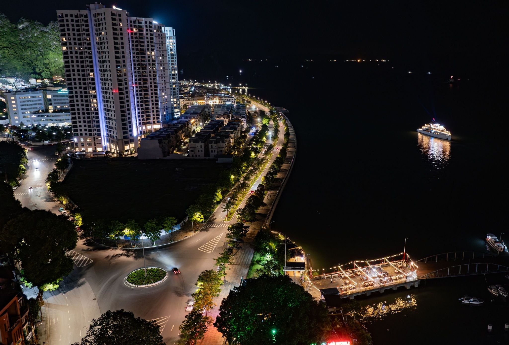 Top 10 nhà hàng hải sản ngon nức tiếng Hạ Long 10 Nhà hàng hải sản Hạ Long