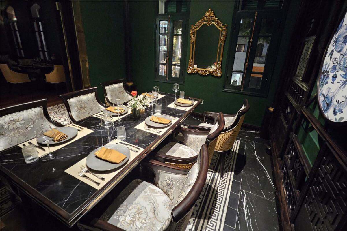 Nhà hàng Moca Dining