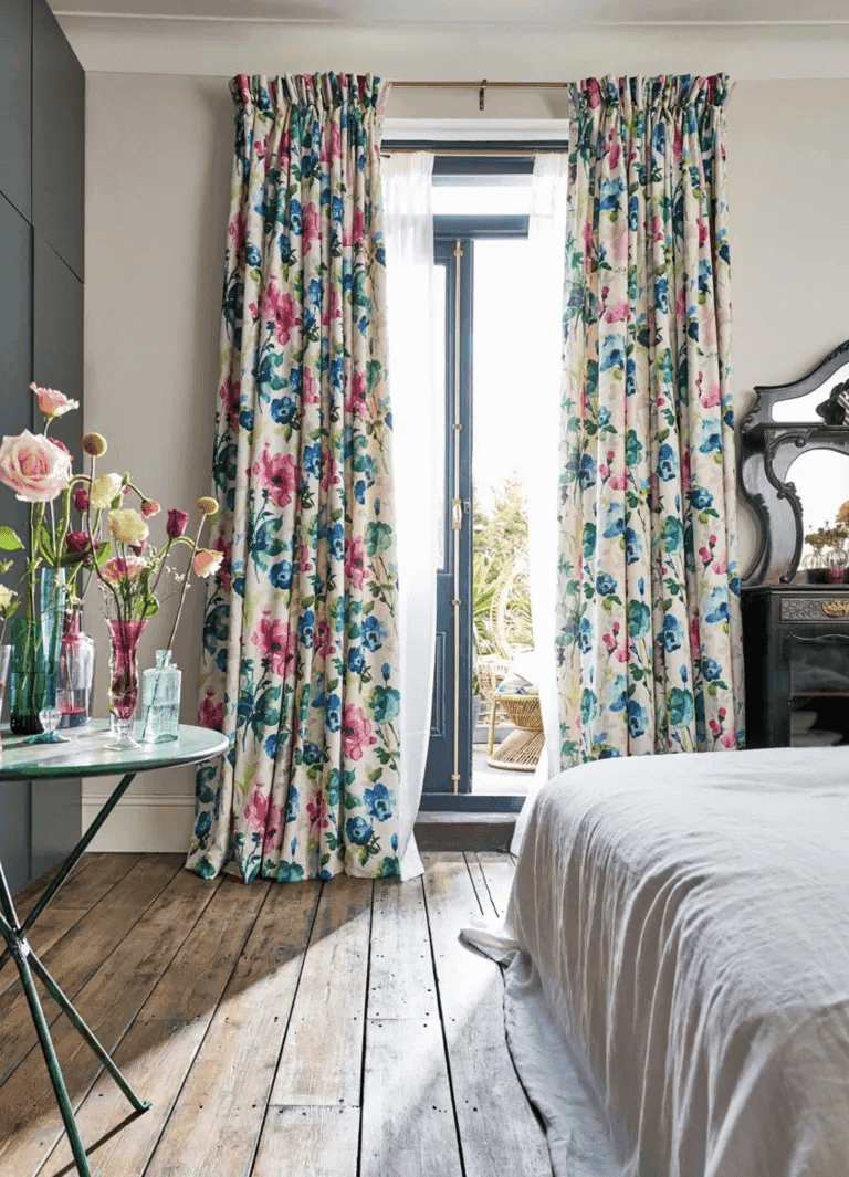 Lựa chọn loại rèm cửa dày dạn