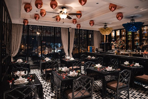 Nhà hàng Cloud Nine