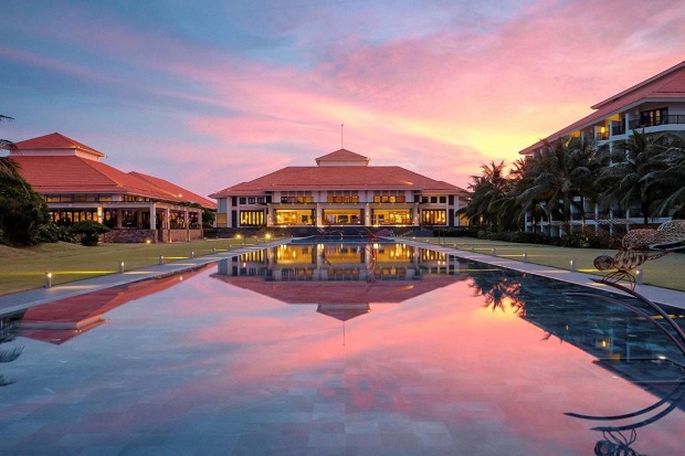 Ngẩn ngơ trước top 8 resort Đà Nẵng đẳng cấp bậc nhất hiện nay 18 Pullman Đà Nẵng Beach Resort - Resort Đà Nẵng