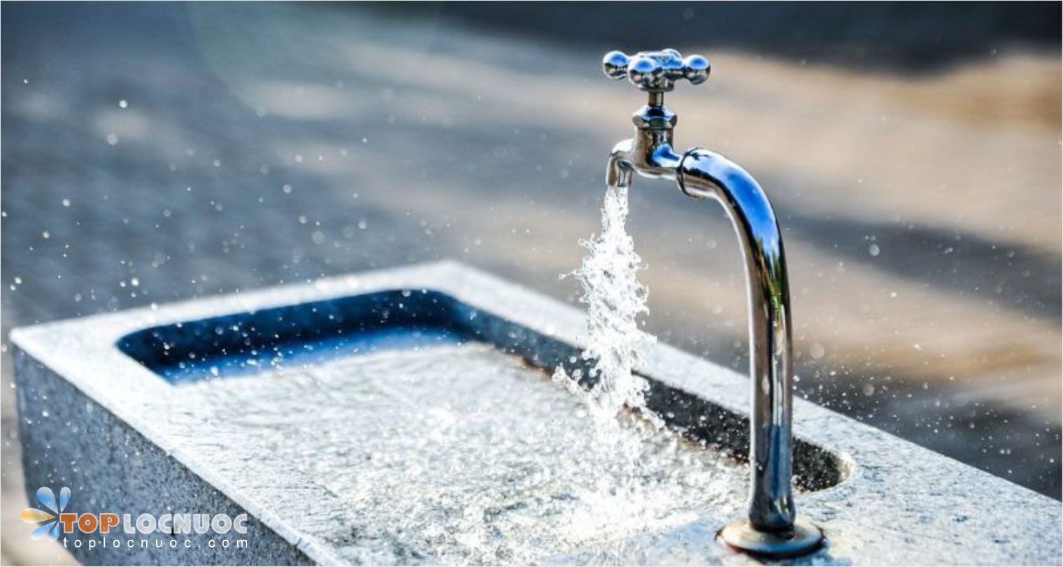 Bộ lọc nước và Cây nước nóng lạnh RO giúp loại bỏ chì trong nước?