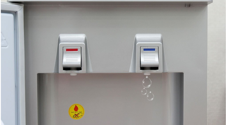 7 Lý do cây nước nóng lạnh bị rỉ nước, cách khắc phục nhanh nhất