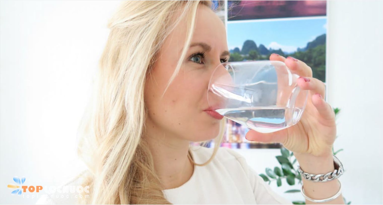 Những tác hại khi không uống đủ nước