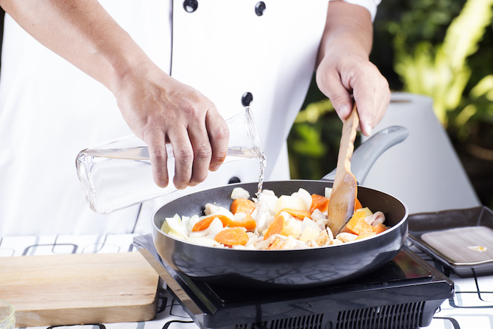 nên sử dụng nước gì để uống và nấu ăn