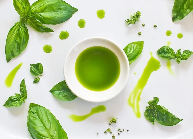 Hướng dẫn cách làm nước húng quế? Uống nước húng quế có tác dụng gì?