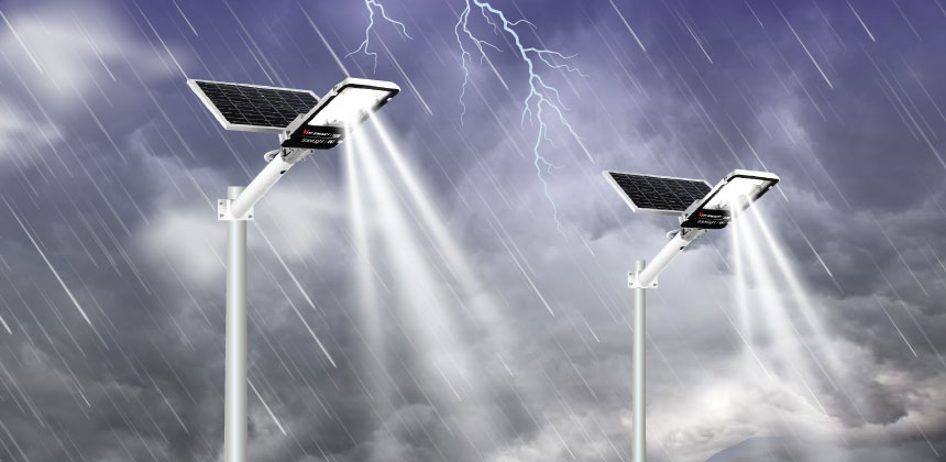 Làm thế nào để duy trì đèn đường mặt trời trong những ngày mưa dài