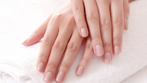 Tình trạng sức khỏe biểu hiện thế nào qua móng tay?