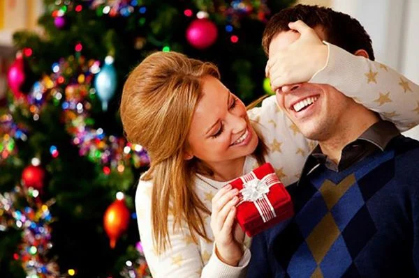 Tặng quà Noel cho bạn trai độc đáo và ý nghĩa