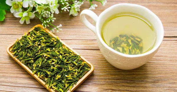 Bị mất ngủ nên uống nước lá gì để tìm lại giấc ngủ ngon?