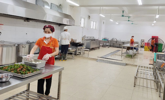 Bếp ăn trường học: Tiêu chuẩn dinh dưỡng và cơ sở vật chất